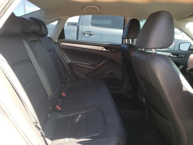Photo 6 from auction – 2015 VOLKSWAGEN PASSAT S with VIN 1VWAS7A32FC101304
