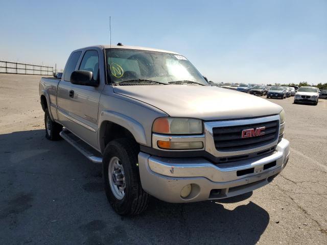 GMC SIERRA C25 2004 z numerem VIN 1GTHC29U54E286206 - Zdjęcie z aukcji
