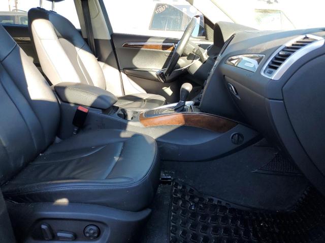 Photo 5 from auction – 2010 AUDI Q5 PREMIUM with VIN WA1LKAFP0AA088992
