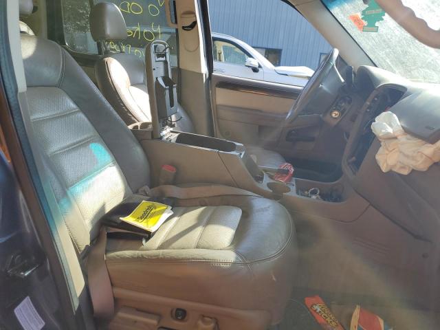 Photo 5 from auction – 2005 FORD EXPLORER E with VIN 1FMDU74K45UB62087