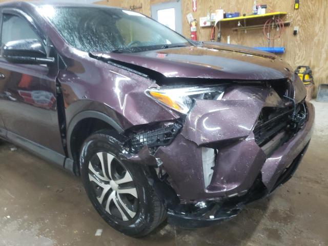 Photo 9 from auction – 2017 TOYOTA RAV4 LE with VIN 2T3BFREV0HW671952