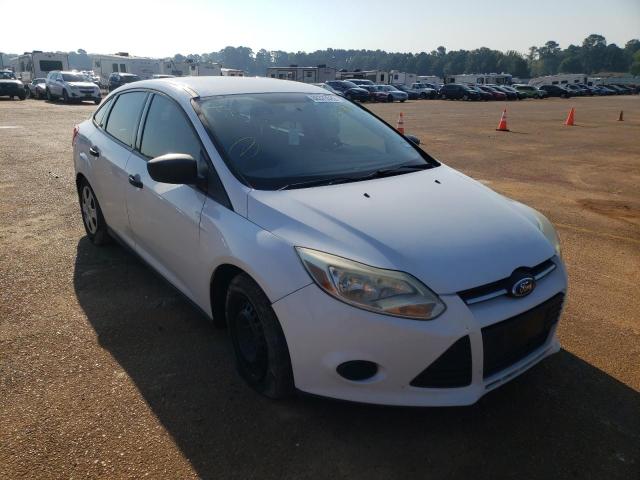FORD FOCUS S 2014 with VIN 1FADP3E22EL348614 - Photo from auction