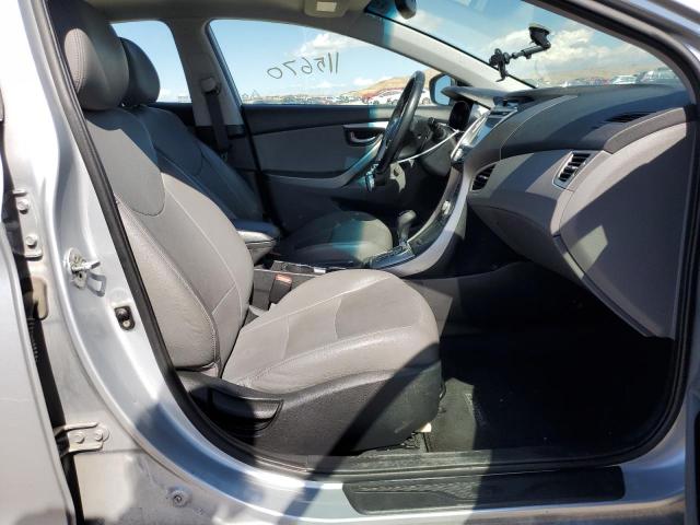 Photo 5 from auction – 2012 HYUNDAI ELANTRA with VIN 5NPDH4AE8CH091781