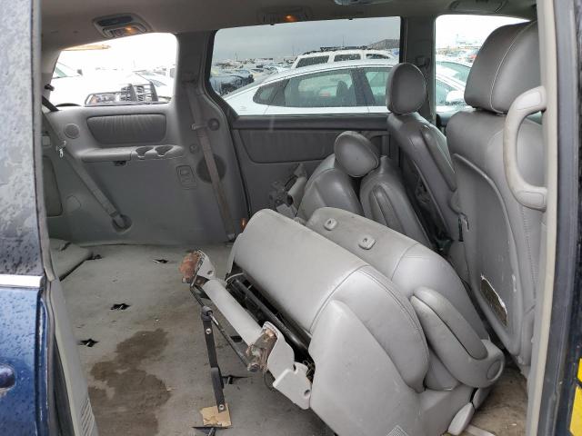Photo 6 from auction – 2004 TOYOTA SIENNA XLE with VIN 5TDBA22C54S024869