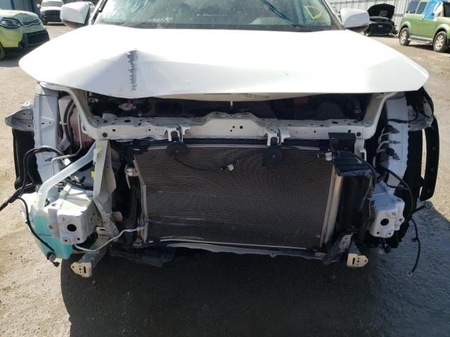 Photo 9 from auction – 2019 TOYOTA RAV4 XLE with VIN 2T3W1RFV4KC012182