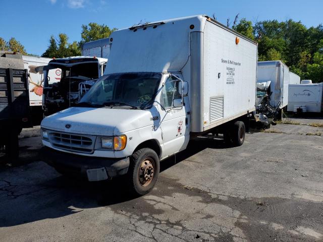 Photo 2 from auction – 2000 FORD E450 SUPER with VIN 1FDXE45S6YHB54884