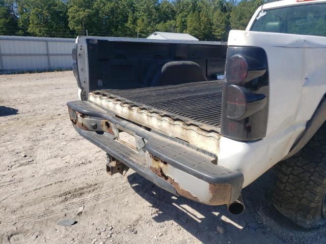 Photo 9 from auction – 2005 CHEVROLET SILVERADO with VIN 1GCHK24U75E319394