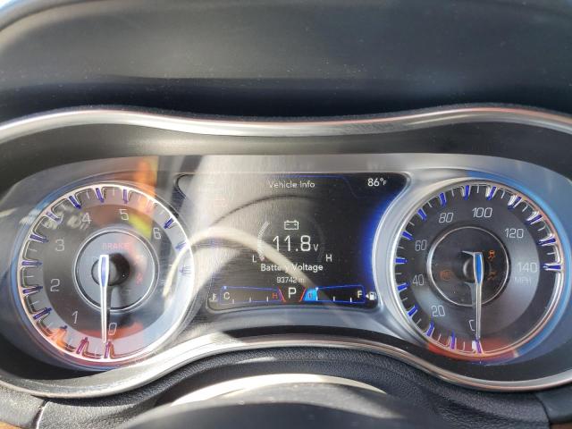 Photo 8 from auction – 2015 CHRYSLER 300C PLATI with VIN 2C3CCAPG4FH760549