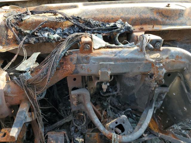 Photo 8 from auction – 2013 CHEVROLET SUBURBAN C with VIN 1GNSCJE02DR378764
