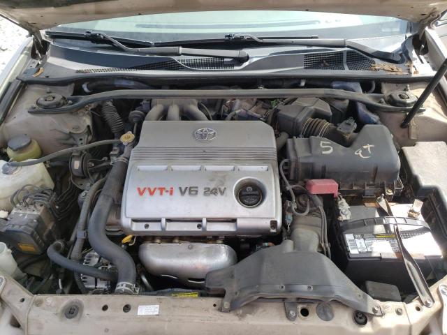 Photo 7 from auction – 2005 TOYOTA CAMRY LE with VIN 4T1BF30K75U110047
