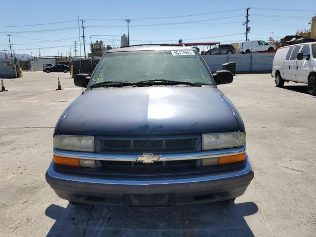 Photo 9 from auction – 2001 CHEVROLET BLAZER with VIN 1GNCS13W012181871