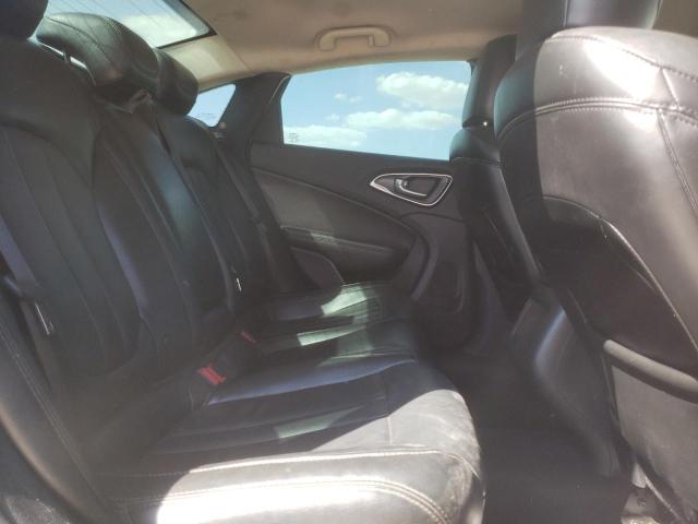 Photo 6 from auction – 2016 CHRYSLER 200 LIMITE with VIN 1C3CCCAB2GN175471