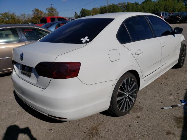 Photo 4 from auction – 2014 VOLKSWAGEN JETTA BASE with VIN 3VW2K7AJ4EM298007