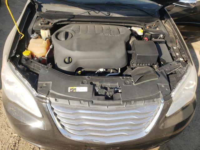 Photo 7 from auction – 2014 CHRYSLER 200 LIMITE with VIN 1C3CCBCG1EN100292