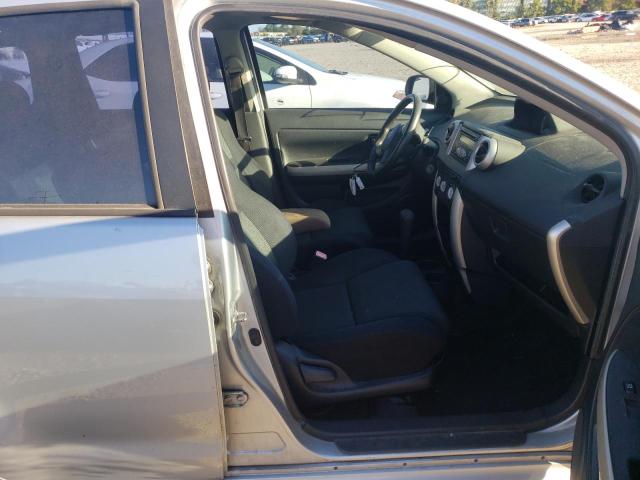 Photo 5 from auction – 2006 TOYOTA SCION XA with VIN JTKKT624460137821