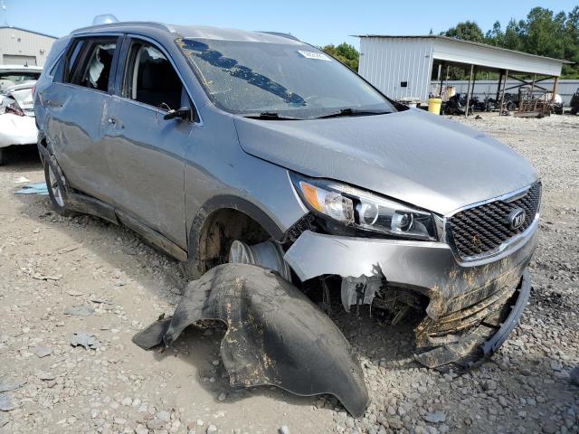 KIA SORENTO LX 2018 with VIN 5XYPG4A33JG406702 - Photo from auction