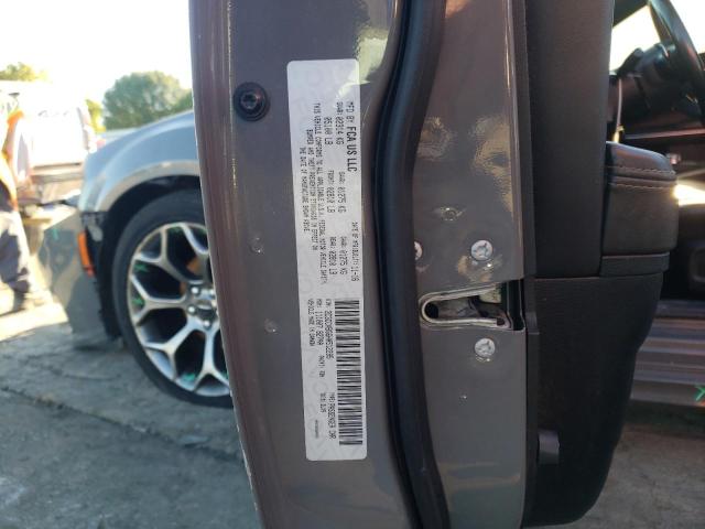 Photo 10 from auction – 2017 CHRYSLER 300 S with VIN 2C3CCABG6HH512295
