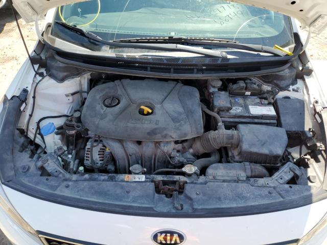 Photo 7 from auction – 2017 KIA FORTE LX with VIN KNAFK5A85H5667499