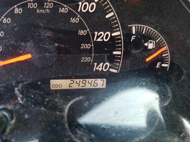 Photo 8 from auction – 2005 TOYOTA CAMRY LE with VIN 4T1BF30K65U086615