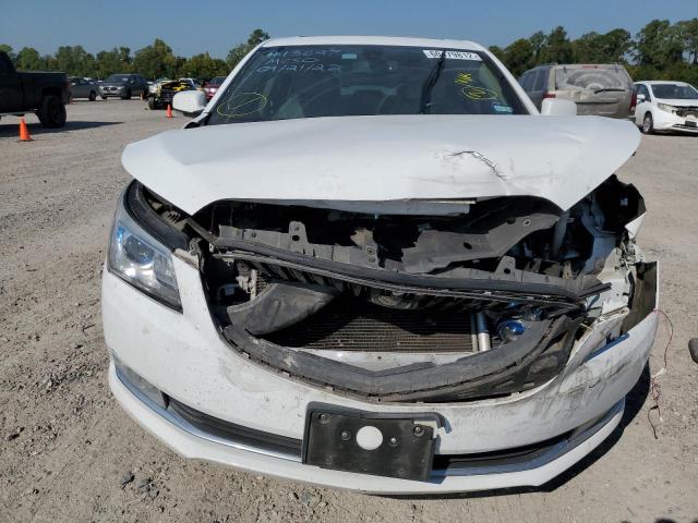 Photo 9 from auction – 2016 BUICK LACROSSE with VIN 1G4GB5G38GF205509