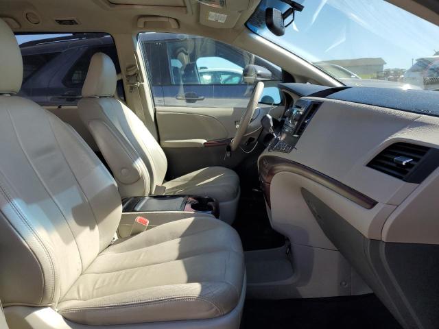 Photo 5 from auction – 2013 TOYOTA SIENNA XLE with VIN 5TDYK3DC3DS348574