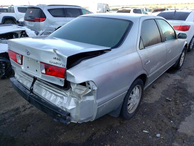 Photo 4 from auction – 2000 TOYOTA CAMRY LE with VIN 4T1BF22K3YU104161