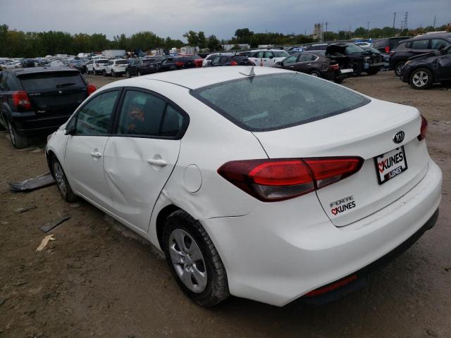 Photo 3 from auction – 2017 KIA FORTE LX with VIN 3KPFK4A7XHE160767