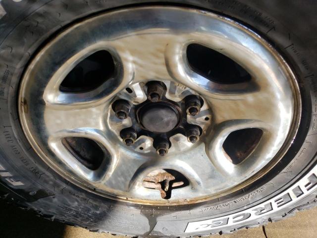 Photo 9 from auction – 2001 CHEVROLET SILVERADO with VIN 1GCEK19V71E290696