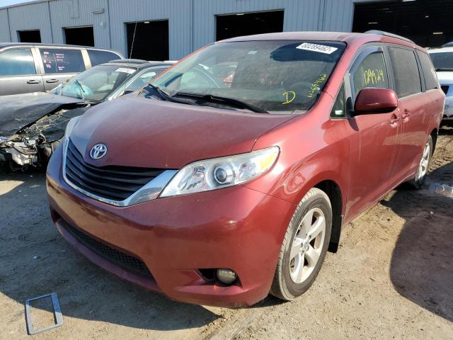 Photo 2 from auction – 2014 TOYOTA SIENNA LE with VIN 5TDKK3DC6ES424778