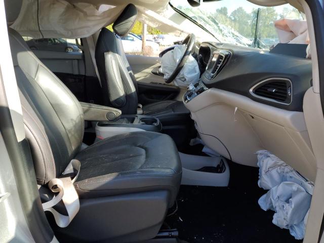 Photo 5 from auction – 2020 CHRYSLER PACIFICA T with VIN 2C4RC1BG4LR105374