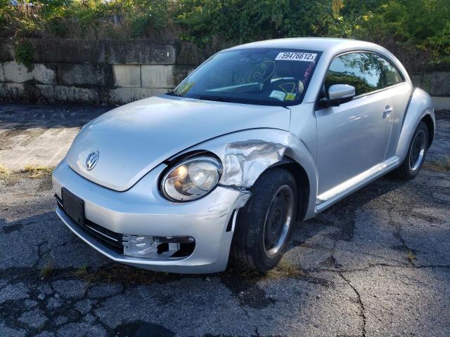 Photo 2 from auction – 2012 VOLKSWAGEN BEETLE with VIN 3VWJP7AT6CM613031