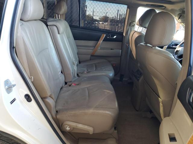 Photo 6 from auction – 2008 TOYOTA HIGHLANDER with VIN JTEEW44A282023323