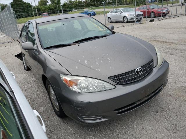 TOYOTA CAMRY LE 2002 with VIN 4T1BE32K92U545664 - Photo from auction