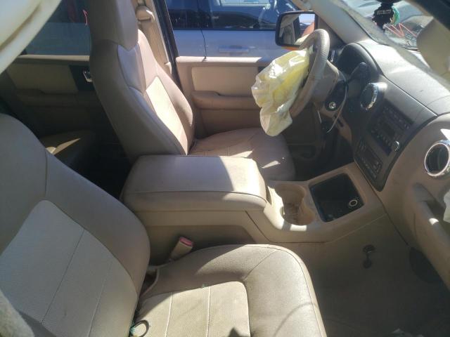 Photo 5 from auction – 2005 FORD EXPEDITION with VIN 1FMFU17525LA18927
