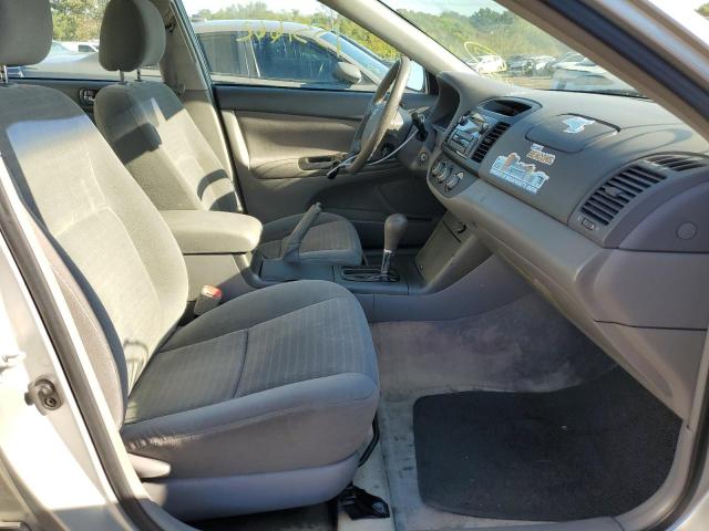 Photo 5 from auction – 2005 TOYOTA CAMRY LE with VIN 4T1BE32K35U019082