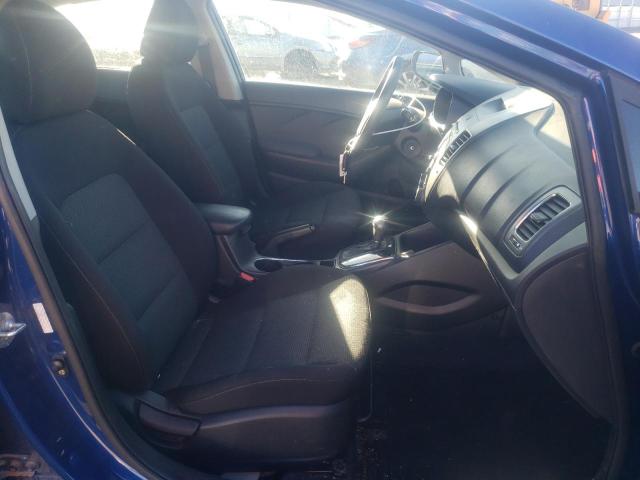 Photo 5 from auction – 2017 KIA FORTE LX with VIN 3KPFK4A78HE071912