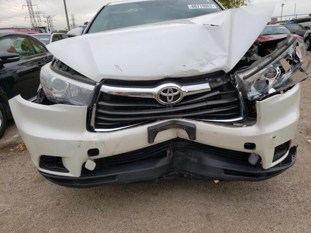 Photo 9 from auction – 2015 TOYOTA HIGHLANDER with VIN 5TDBKRFH6FS173919