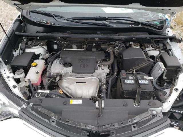 Photo 7 from auction – 2017 TOYOTA RAV4 LIMIT with VIN 2T3DFREV2HW632109