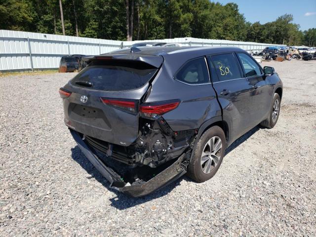 Photo 4 from auction – 2022 TOYOTA HIGHLANDER with VIN 5TDGZRAHXNS127940