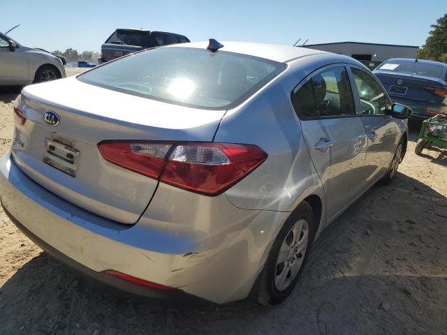 Foto 4 de la subasta – 2016 KIA FORTE LX con VIN KNAFX4A67G5513305