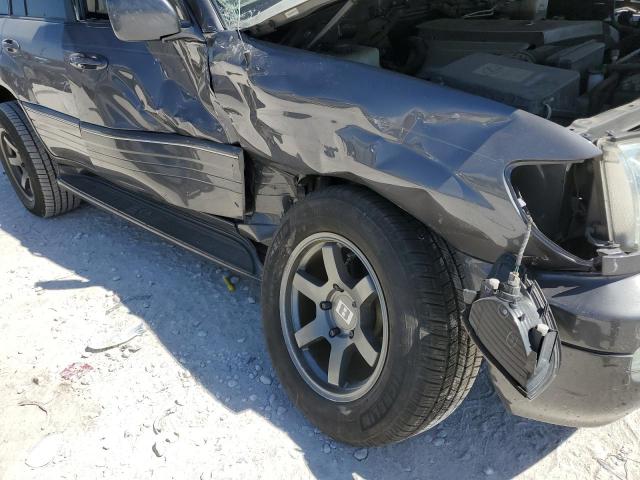 Photo 9 from auction – 2004 LEXUS LX 470 with VIN JTJHT00W643536774