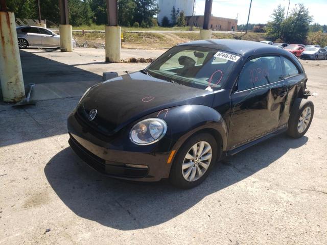 Photo 2 from auction – 2013 VOLKSWAGEN BEETLE with VIN 3VWFP7AT9DM630851