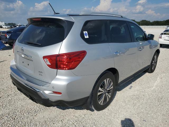 Photo 4 from auction – 2017 NISSAN PATHFINDER with VIN 5N1DR2MM4HC660628