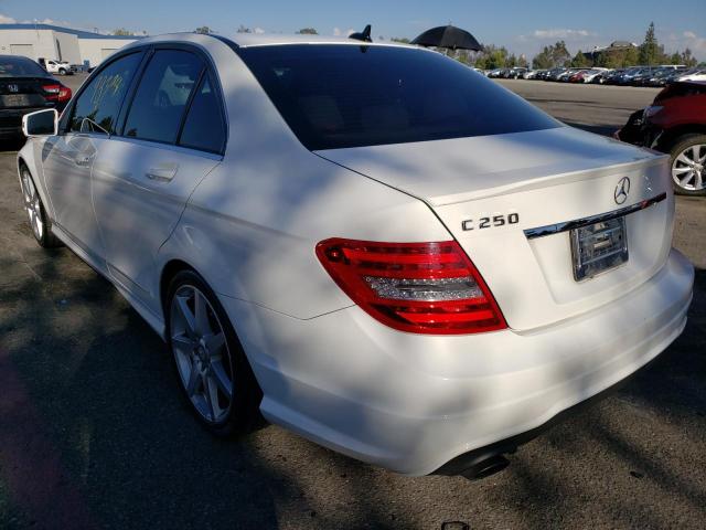 Photo 3 from auction – 2014 MERCEDES-BENZ C 250 with VIN WDDGF4HB8EA962953