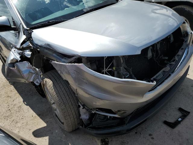 Photo 9 from auction – 2016 TOYOTA HIGHLANDER with VIN 5TDBKRFHXGS265343