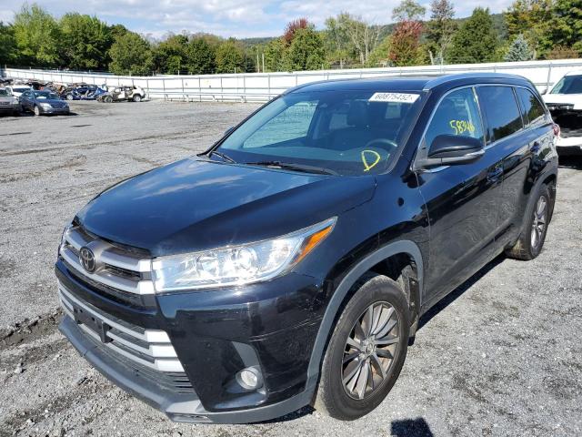 Photo 2 from auction – 2018 TOYOTA HIGHLANDER with VIN 5TDJZRFH2JS532876