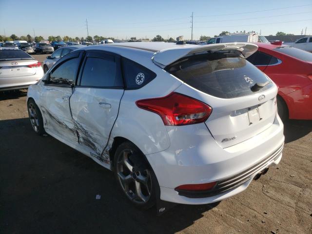 Photo 3 from auction – 2017 FORD FOCUS ST with VIN 1FADP3L95HL277168