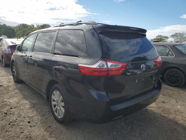 Photo 3 from auction – 2017 TOYOTA SIENNA XLE with VIN 5TDDZ3DC4HS179648