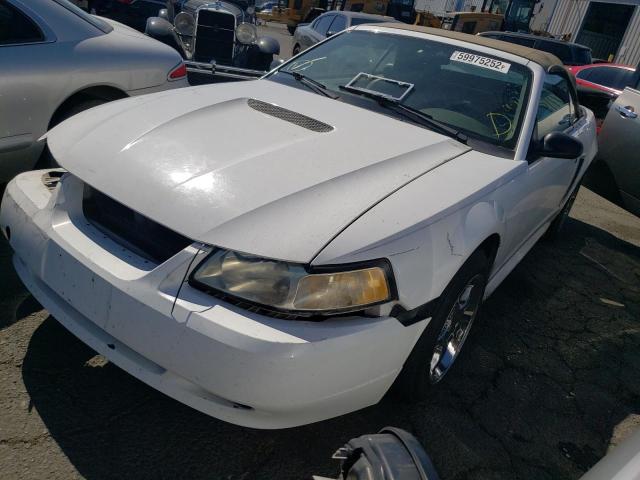 Photo 2 from auction – 2000 FORD MUSTANG with VIN 1FAFP4440YF162316