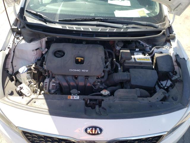 Photo 7 from auction – 2018 KIA FORTE LX with VIN 3KPFK4A76JE168743